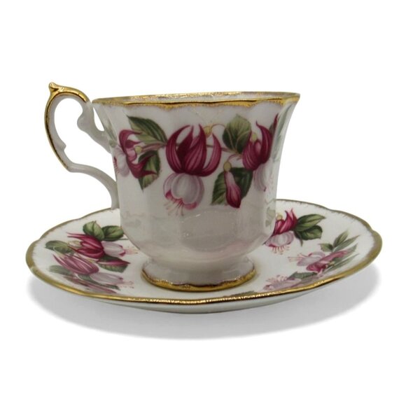 STAFFORDSHIRE Fuchsia July Flower Teacup & Saucer Set England Vintage - Picture 5 of 11
